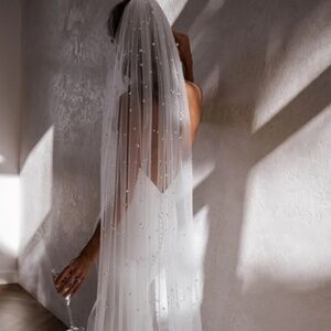 Designer Ivory Pearl Wedding Veil